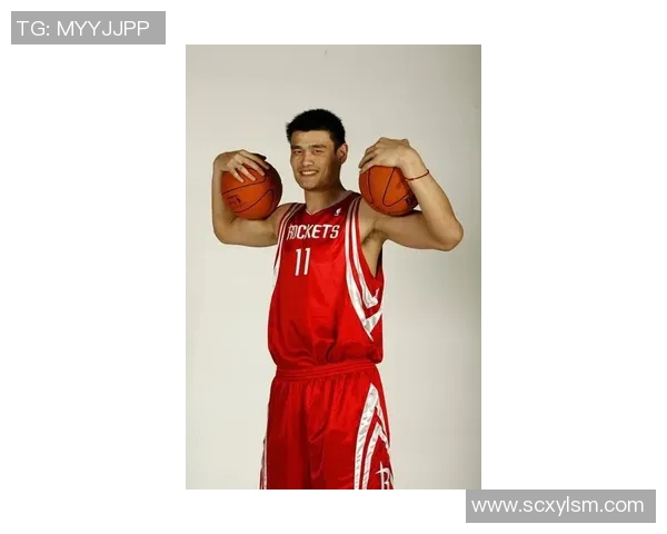 姚明展现硬汉风范的经典瞬间与背后故事揭秘 姚明展现硬汉风范的经典瞬间与背后故事揭秘